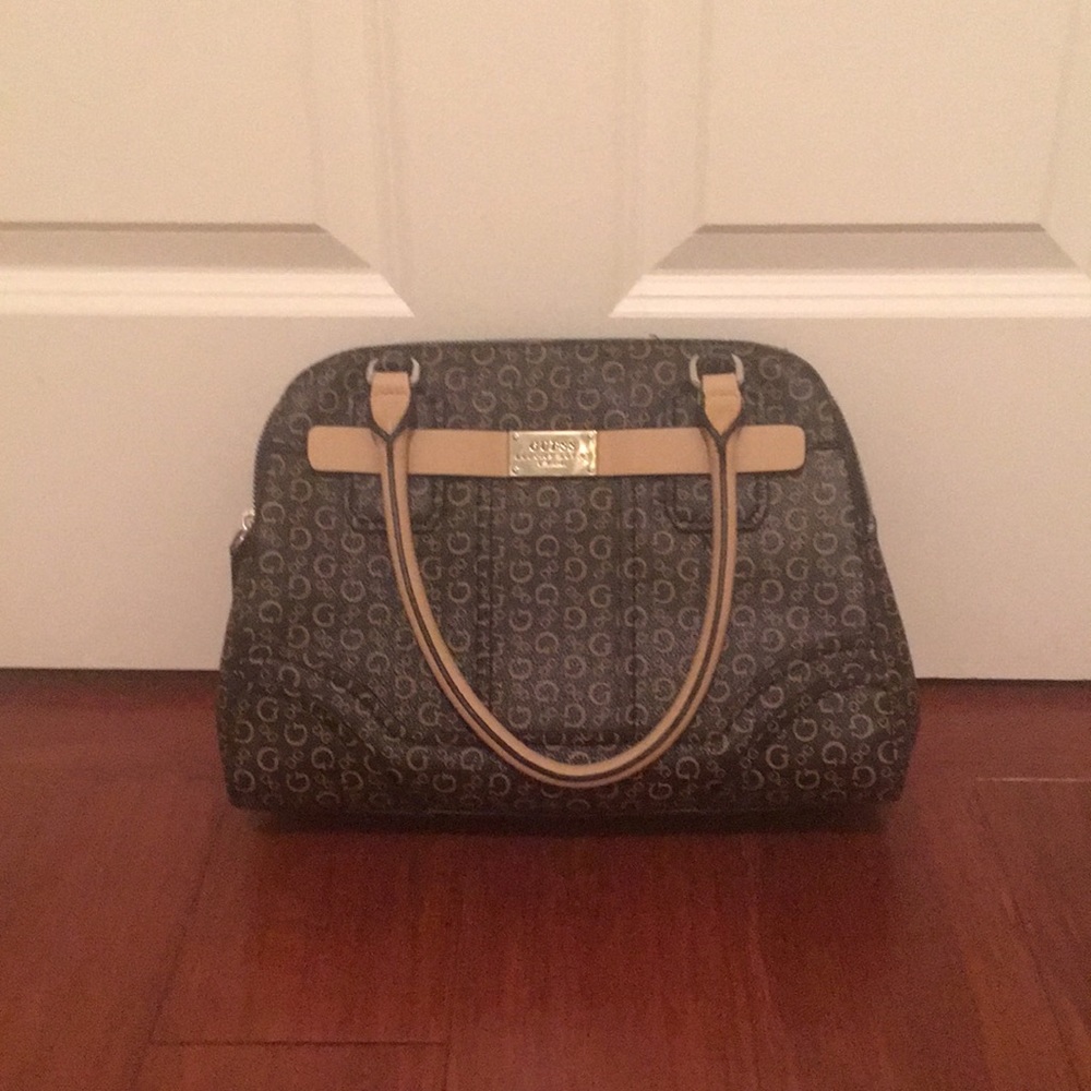 Guess bag - Picture 2 of 10